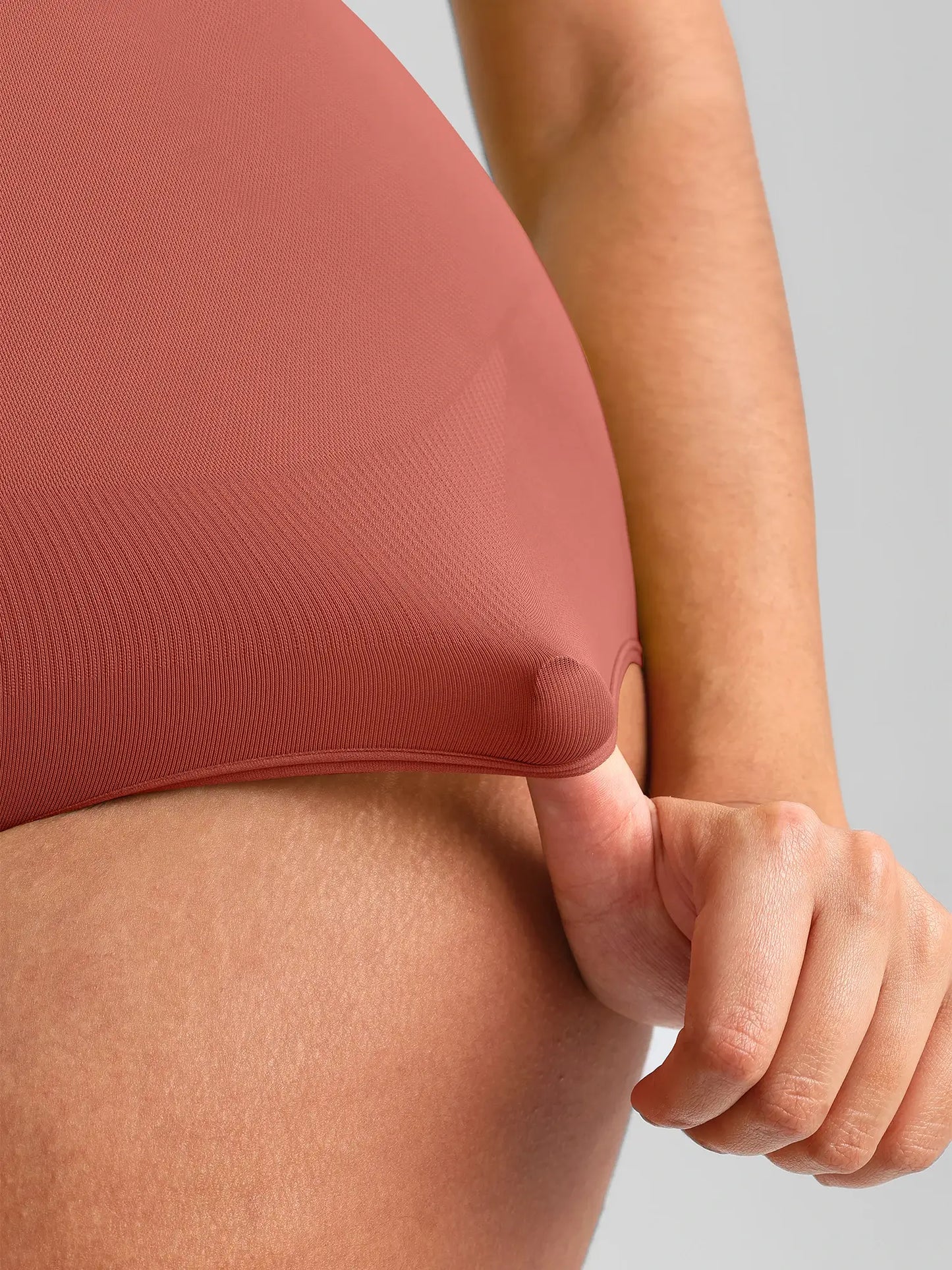 🏆LUCKYSONG® Body de uso diario sin costuras con escote redondo y textura suave.