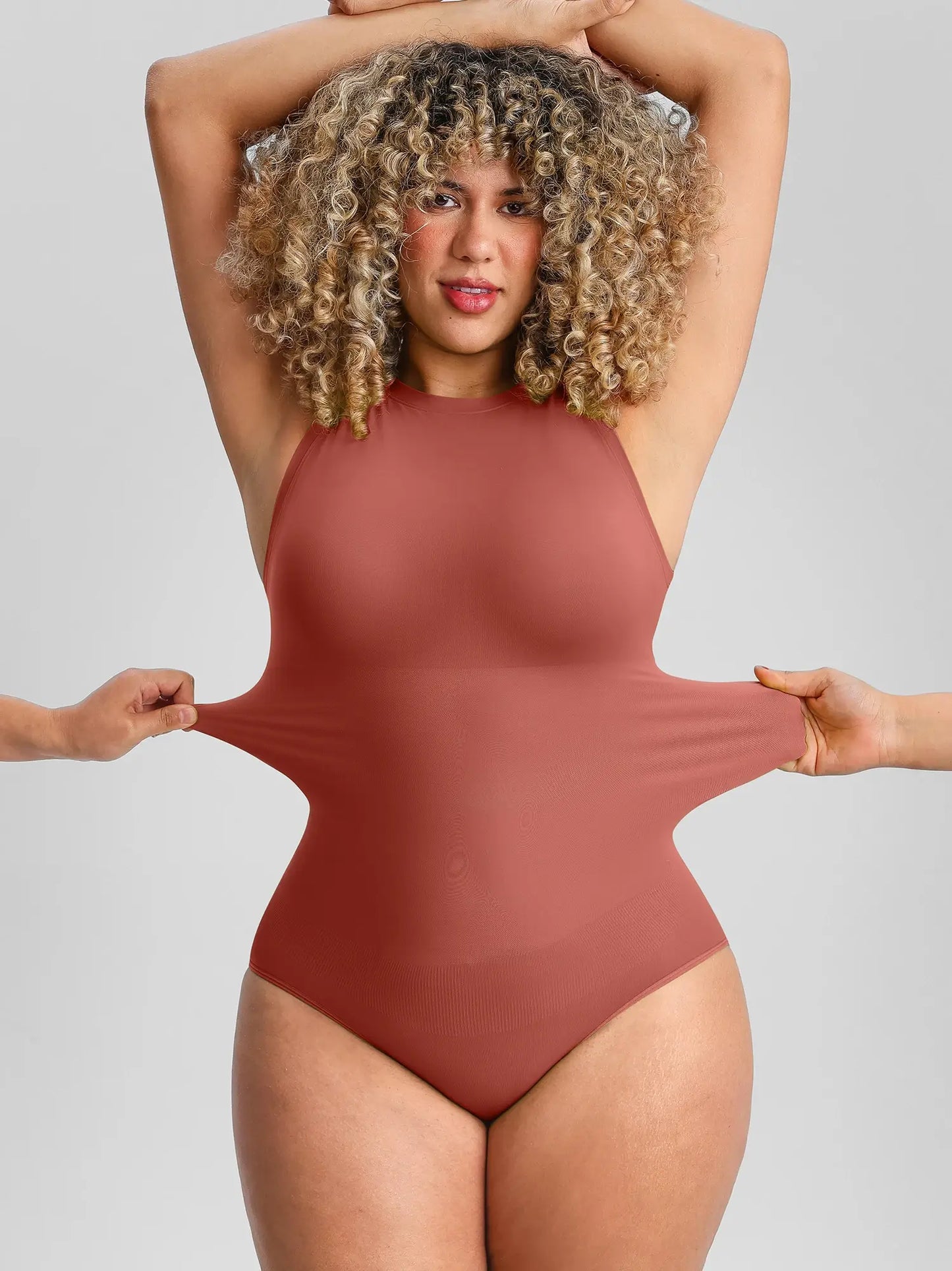 🏆LUCKYSONG® Body de uso diario sin costuras con escote redondo y textura suave.